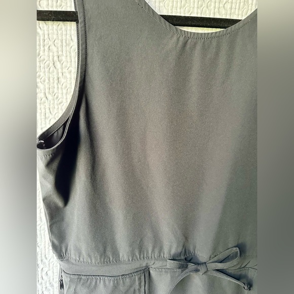 MOUNTAIN KHAKIS WOMEN'S RAMBLER CLASSIC FIT DRESS in BLACK SIZE SMALL. - Picture 2 of 6